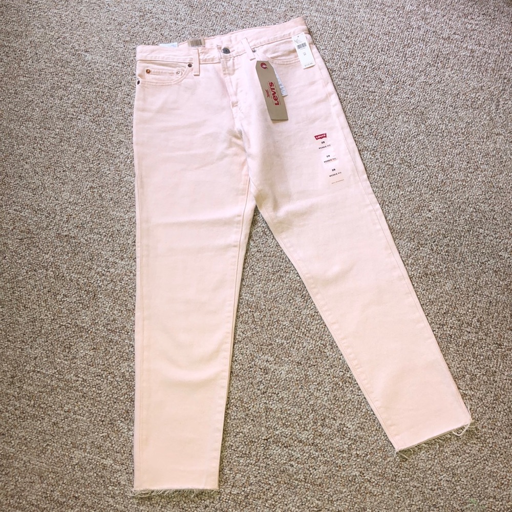 Levi’s Wedgie Fit Jeans